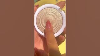 The powder highlighter you need 😻