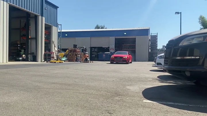 JHM Audi RS5 Stage 4 Supercharger Kit Burnout - Blower & Blowoff Valve Noises - World's fastest!