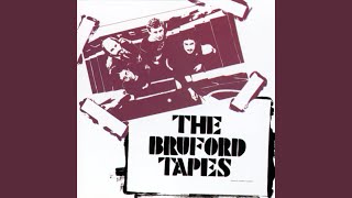 Video-Miniaturansicht von „Bruford - The Sahara Of Snow (Part Two) (Live From My Father's Place,Roslyn,New York,United States/1979)“