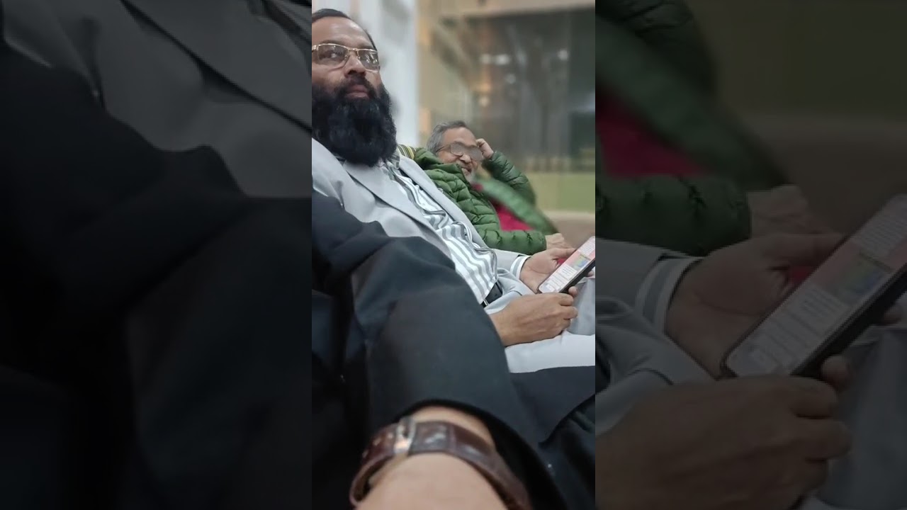 #mera mola nahin hajat rawa kiya#Urdu Mind Festival#Mushaira#Dr Farman Chaudhary