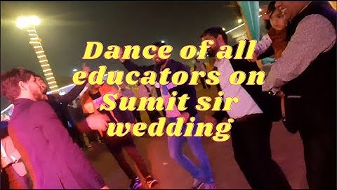All educators Dancing on Sumit sir