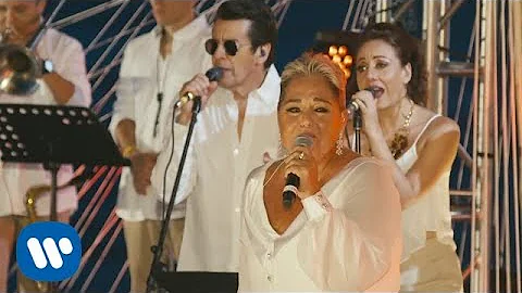 Lupita D'Alessio - Estamos a Mano (En Vivo)