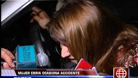 Amrica Noticias: Mujer ebria caus accidente de trnsito y protagoniz escndalo en la va pblica