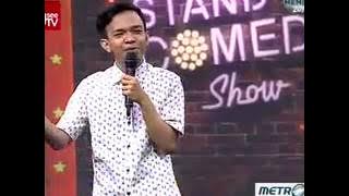 Download lagu Syukron Djamal @ Stand Up Comedy Show MetroTV 12 Maret 2014