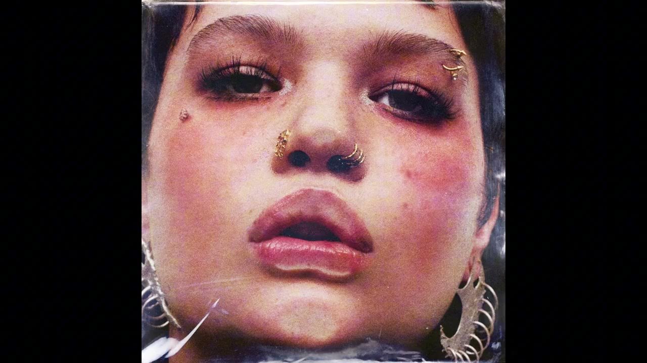 Messy (Clean Radio Edit) (Audio) - Lola Young Messy (Clean Radio Edit) (Audio) - Lola Young
