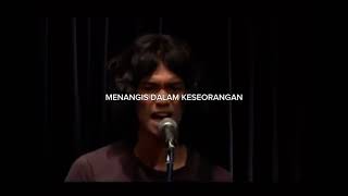Download Lagu TWICKHEAD - GURIS (ALI PERFORMANCE) WITH LYRICS - KAMI THE MOVIE MP3