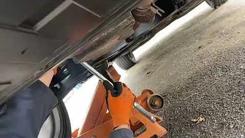 Ford Ecoboost 1.0 Crank Pully Bolt, No Special Tools