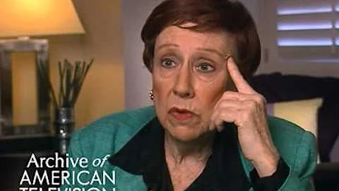 Jean Stapleton discusses how Edith Bunker evolved - EMMYTVLEGENDS.ORG