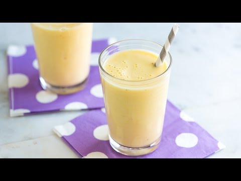 How to Make a Banana Smoothie – Easy Banana Smoothie Recipe