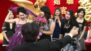 Bouquet Toss - A Chinese Wedding @ Scarborough Toronto Videographer Photographer 洪福海鮮大酒樓