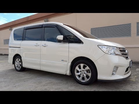 2013 Nissan Serena S-Hybrid Highway Star Start-Up and Full Vehicle Tour