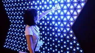「魔法の美術館」光のイリュージョン