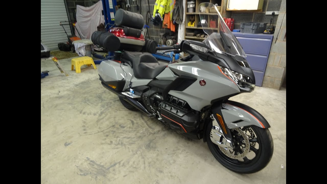 GOLDWING GSM22151 GORE ステルス JK チャコール L Amazon.com: Shinko 733 130/70-18 front & 734 160/80-16 rear