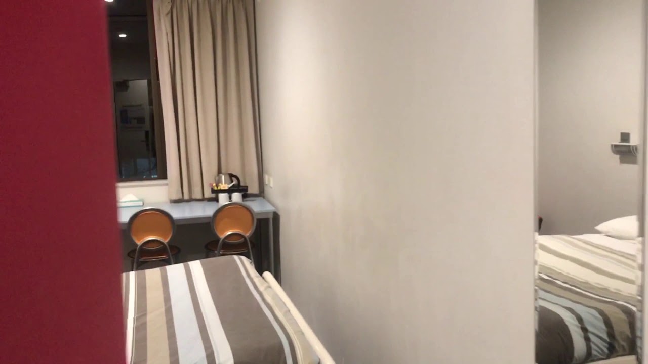 What to See in Canberra City YHA accommodation