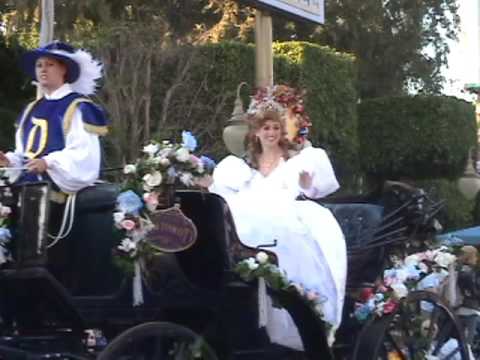 Enchanted Pre-Parade on Nov. 16, 2007