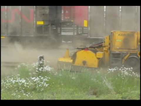 CN track-sweeper stirs up dust in Prince George