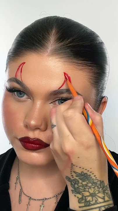Halloween Makeup Hacks - Devil Horns