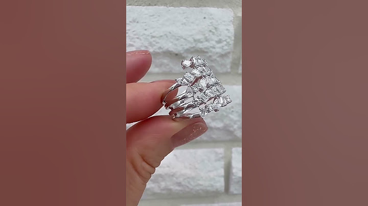 Luxus pur – Weißgoldring mit Diamanten | Deta_Schmuck  #diamond #ring #jewelry #diamondring