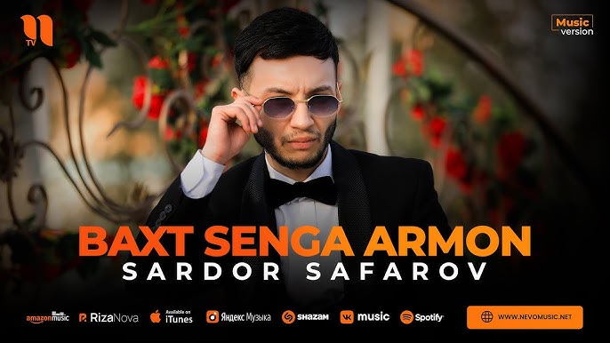 Yalangoch ofitsiant fartukda