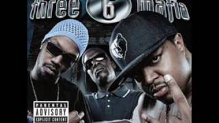 Chingy ft three 6 mafia - club gettin crowded