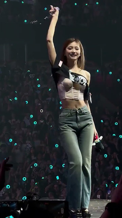 230630 Tzuyu rollin' dance #TWICE #Tzuyu @TWICE_5TH_WORLD_TOUR_IN_CHICAGO_D2