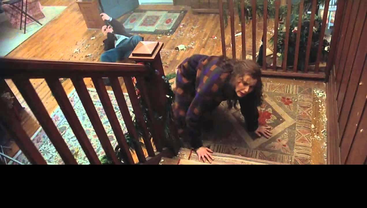 Clip From The Long Kiss Goodnight YouTube