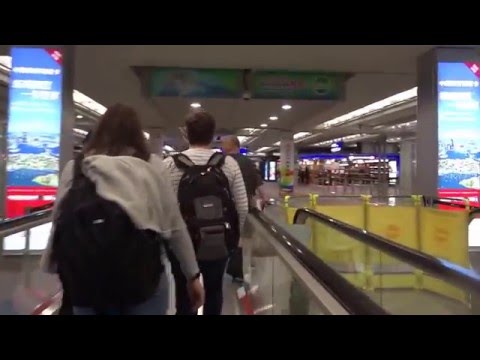 วีดีโอ: คู่มือสนามบินนานาชาติฮ่องกง