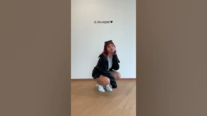 Stop with the peace sign ✌️ Check out some new moves 📸#FinditonZALORA