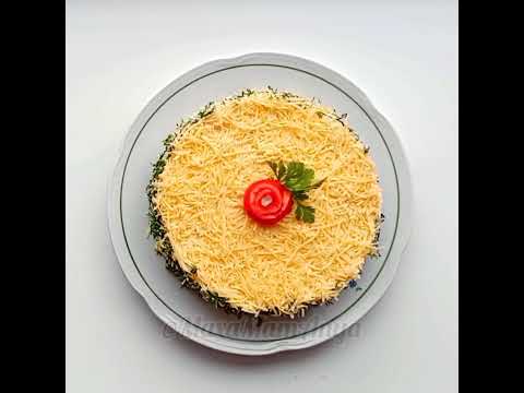 САЛАТ С КОПЧËНОЙ КУРИЦЕЙ И ГРИБАМИ. Потрясающе Вкусный и Необычный!