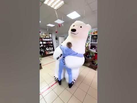 Надувной медведь - YouTube