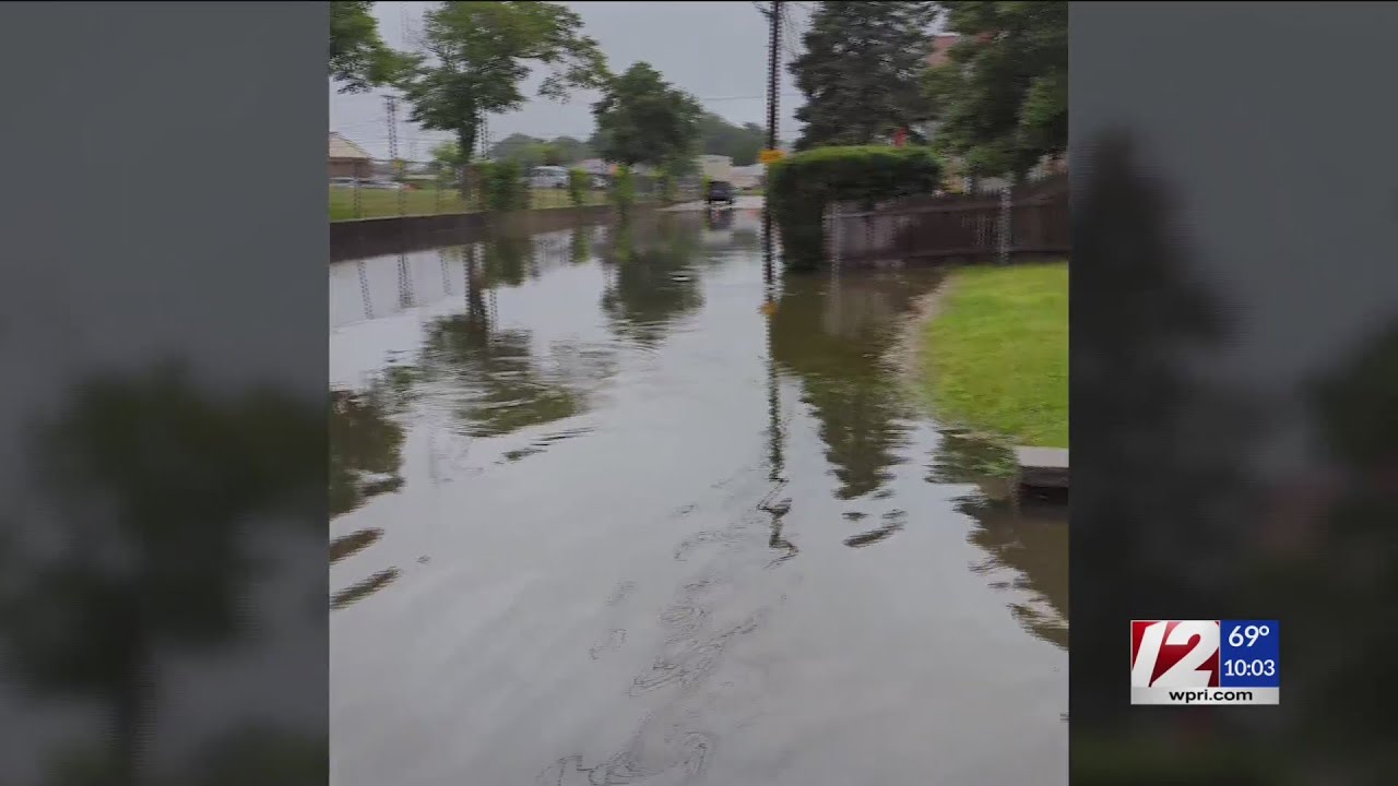East Providence residents frustrated with flash flooding - YouTube