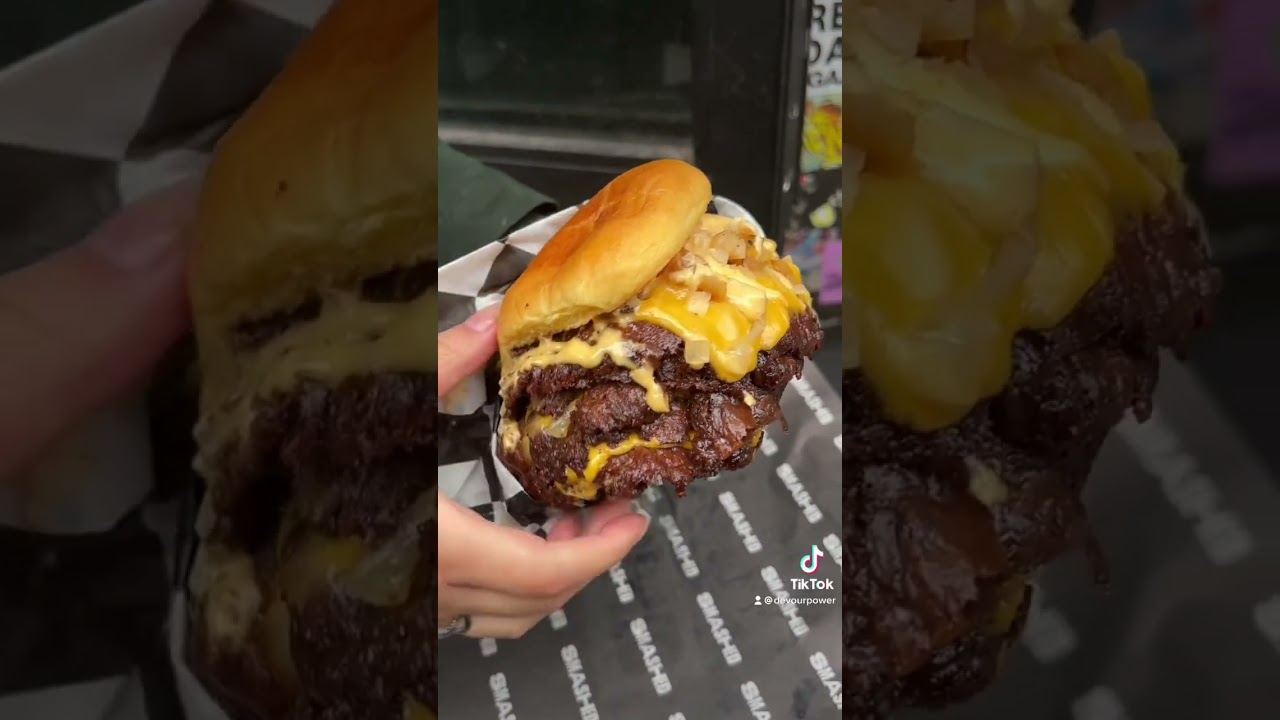 Opening up the QUADRUPLE SMASH BURGER from Smashed in NYC’s Lower East Side! 🍔😳 #DEVOURPOWER #NYC