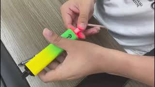 How do you charge the R&M LENGEND PRO