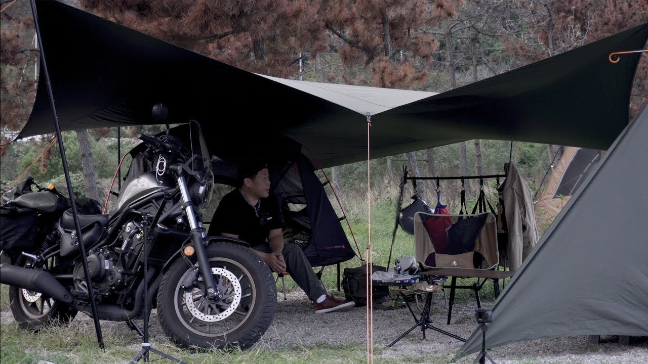 Мотокэмпинг на тихом берегу моря