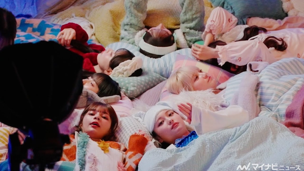CANDY TUNE、パジャマ姿で眠そうな表情が可愛い！仲の良さ溢れる撮影裏側「エージーアレルカット(R)」新CM＆メイキング＆インタビュー