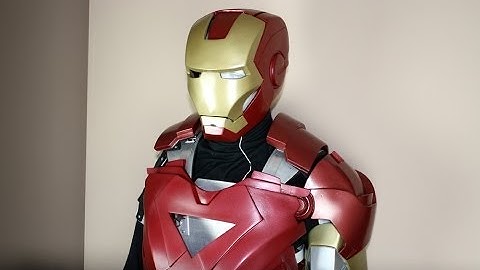 Iron Man Power Suit #25 | Vacuum Forming Thighs | James Bruton