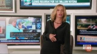Supergirl 2x22 Clark, Kara, and cat scene