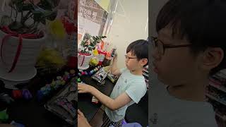 천사 점장님의 #어몽어스 #피규어 #포켓몬 게임 기부현장고객님 아버님한테 혼나셔서 피규어 뜯기만하고 장난감 아예  못가져가심 ㅜ