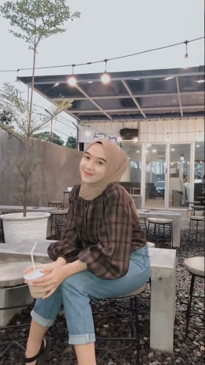 Sobat Halu #3| #Shorts #Cewekcantik #SobatHalu