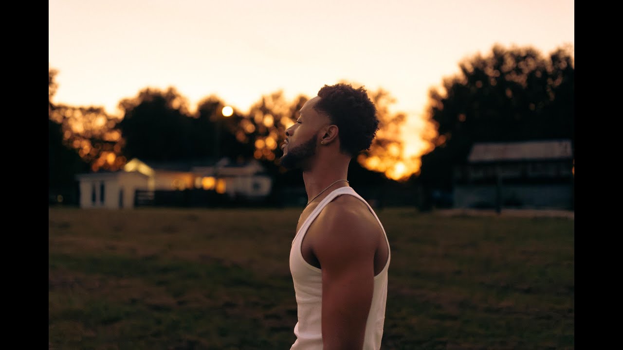 Muzeke - NEW MAN [Official Music Video] - YouTube