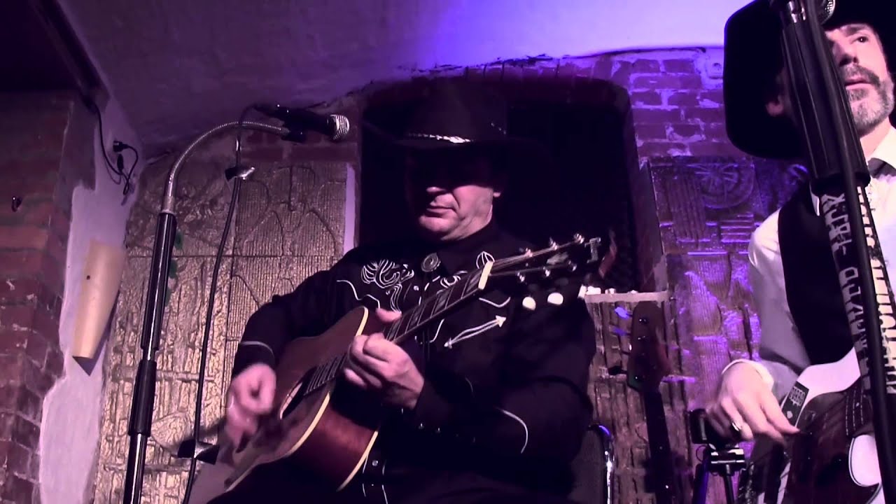 Salty Mountain Boys  -  Angels Won't Cry