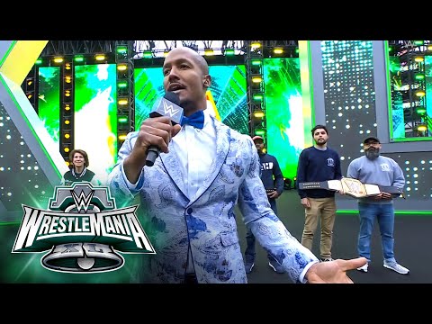 WWE and Slim Jim support Philadelphia's WrestleMania XL Community Champions