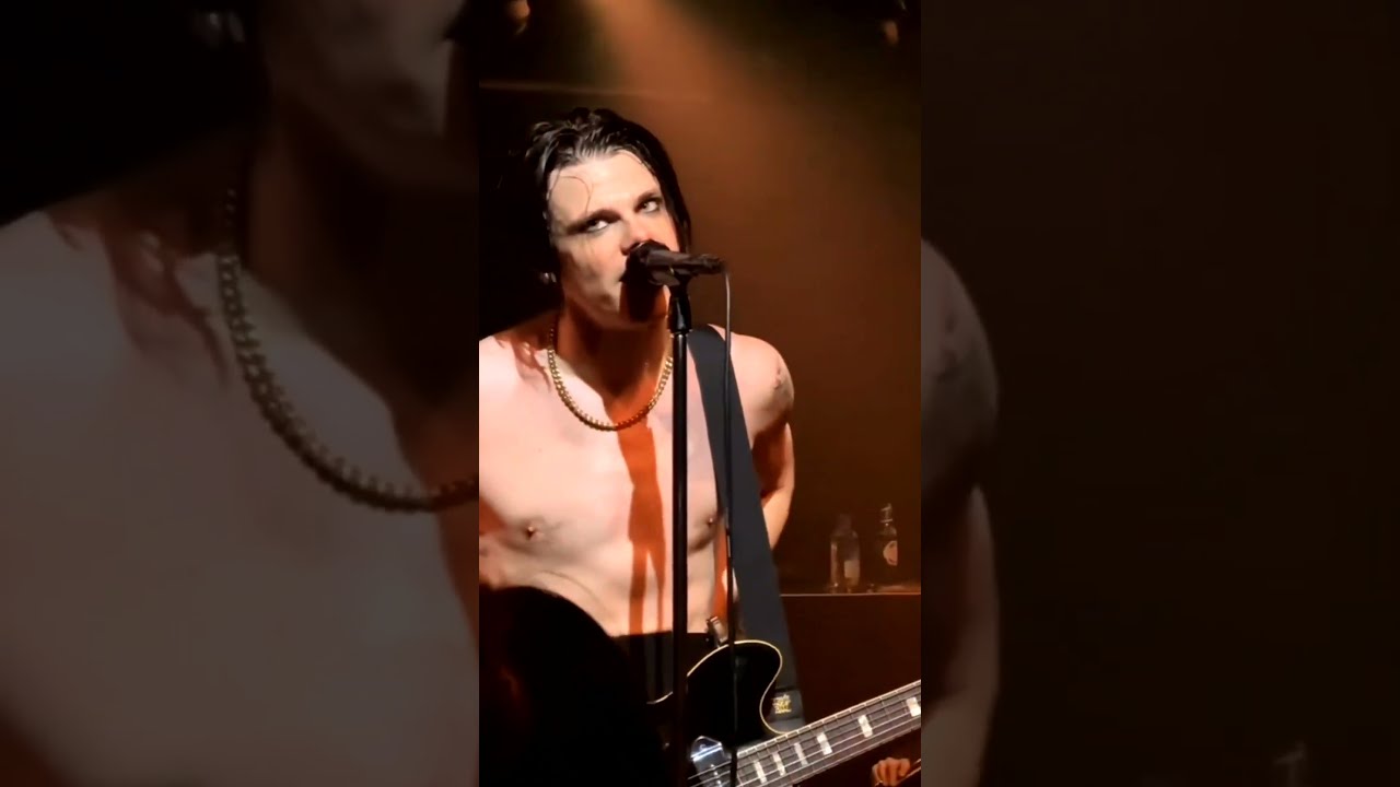 🖤🖤🖤Zombie #yungblud#concert #music #fanforever #rock #fantime #live