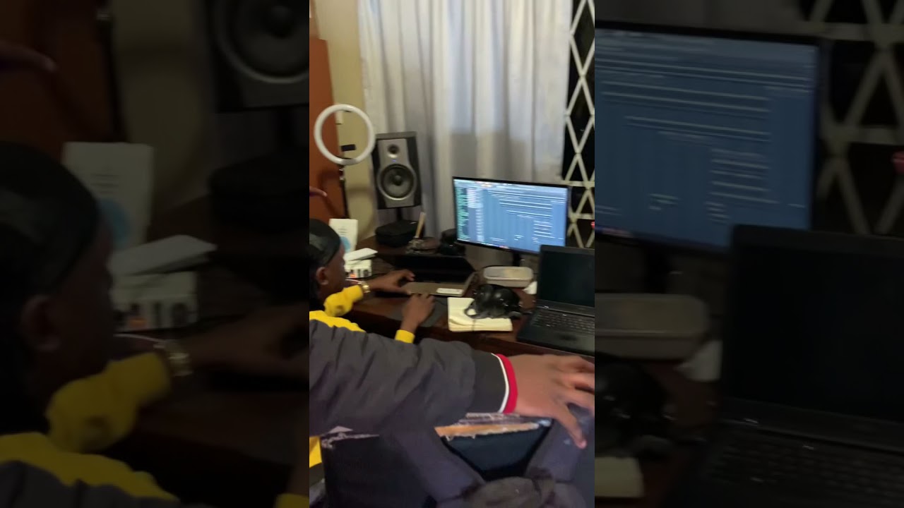 Amapiano producers be like -(coming soon )😂😂😂😂