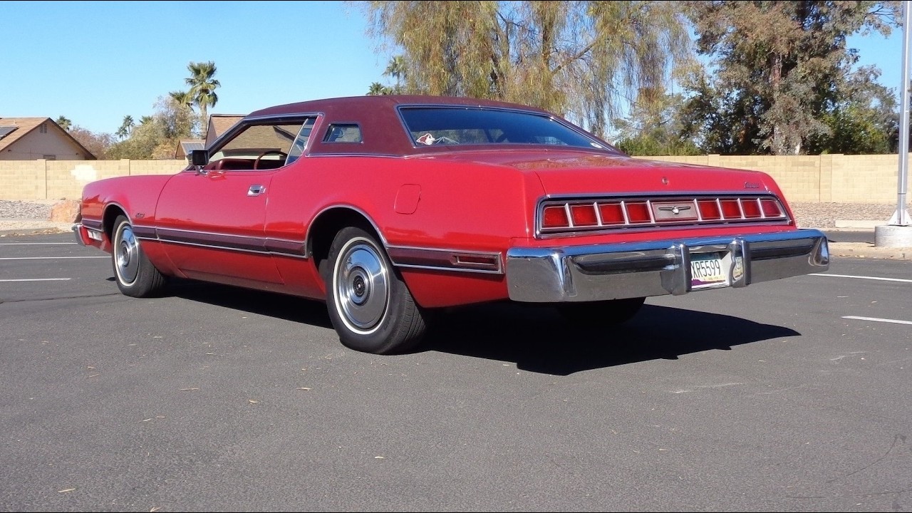 EMINEM CAR FORD THUNDERBIRD赤 maxresdefault.jpg