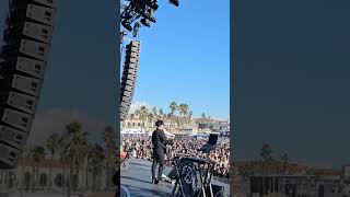 Clan Of Xymox playing at Darker Waves Festival in Southern California.