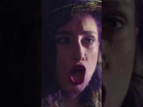 Öpüşelim  Barışalım Zeynep!  #güneşibeklerken  #turkishseries