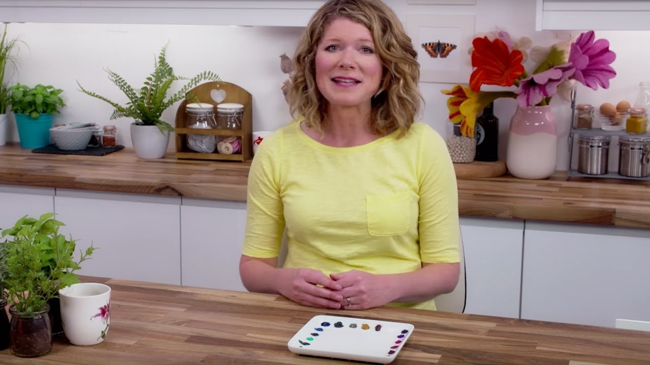 How to set out your palette in a colour wheel