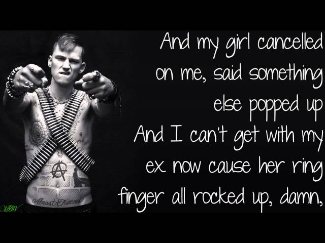 Machine Gun Kelly Ft. Wiz Khalifa - Mind of a Stoner (With Lyrics) class=