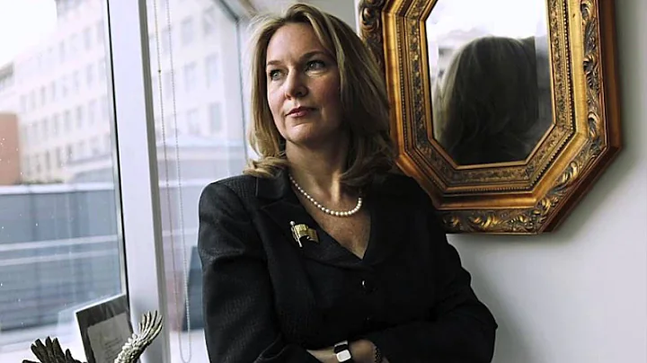 2013 Honors: Bonnie Carroll